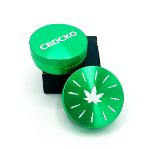 Zelená drtička CBDčko - malá, kovová, magnetická Design: Jointy